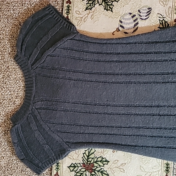 Gently loved Long sweater by Derek Heart size Girls medium 10/12 EUC dark grey - Picture 10 of 10
